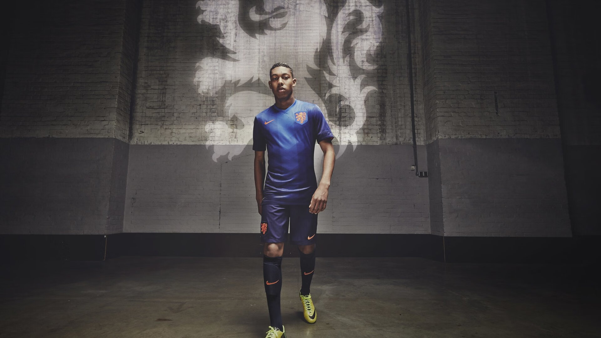 开云体育2026-塔图姆之夜，当季后赛的聚光灯只为他一人点亮